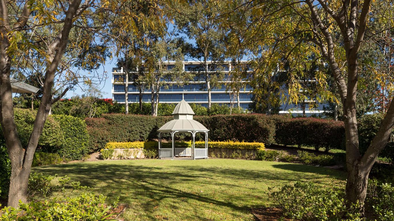 悉尼諾威斯特諾富特酒店 - 包爾翰山