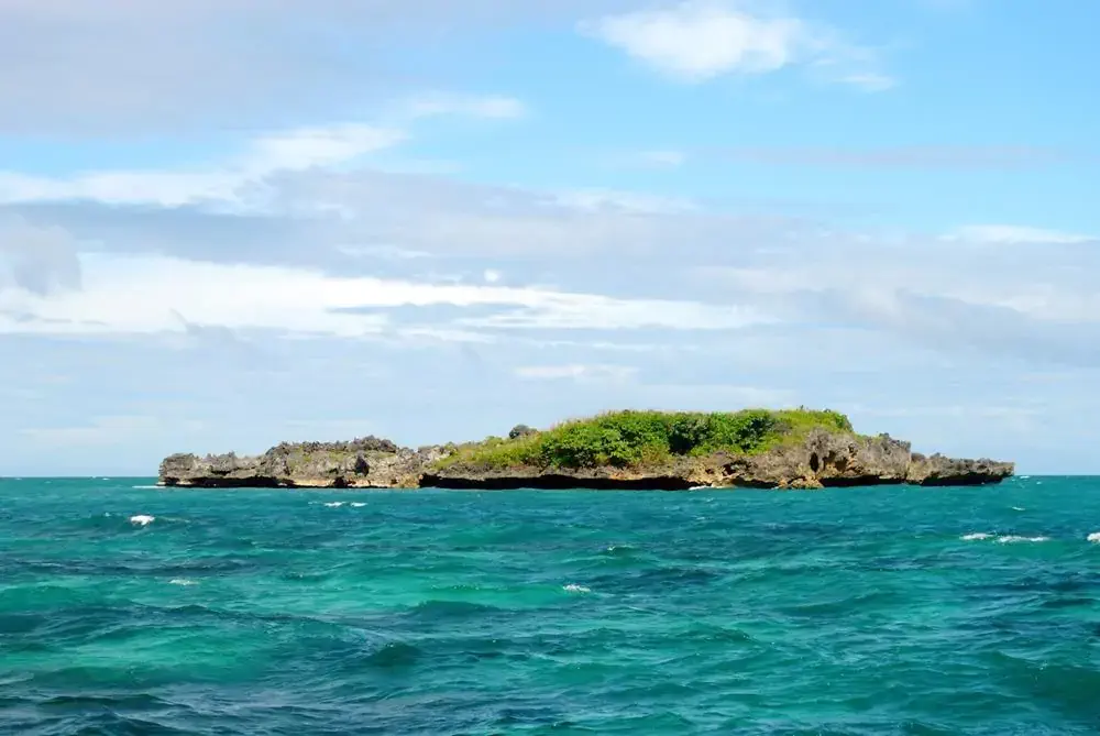 出海跳島浮潛