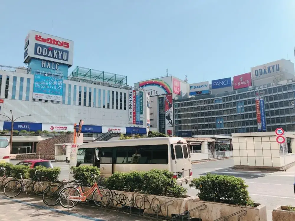 河口湖＋忍野八海＋御殿場Outlet專車一日遊