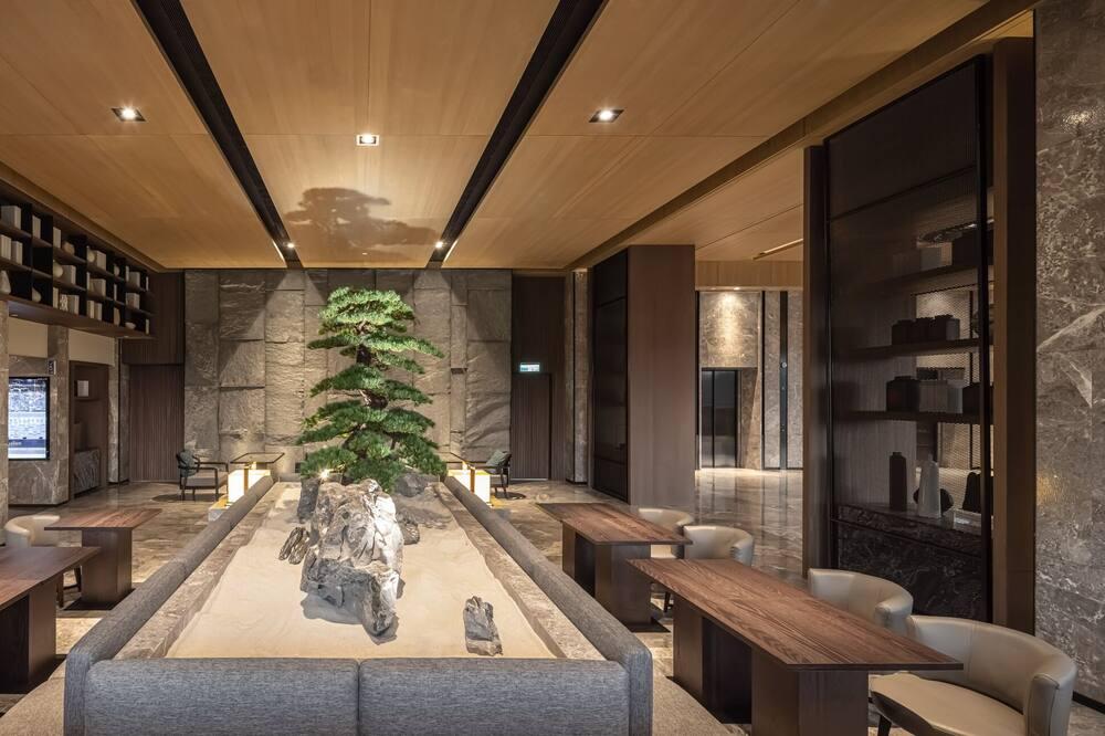大廳 / Expedia Group image