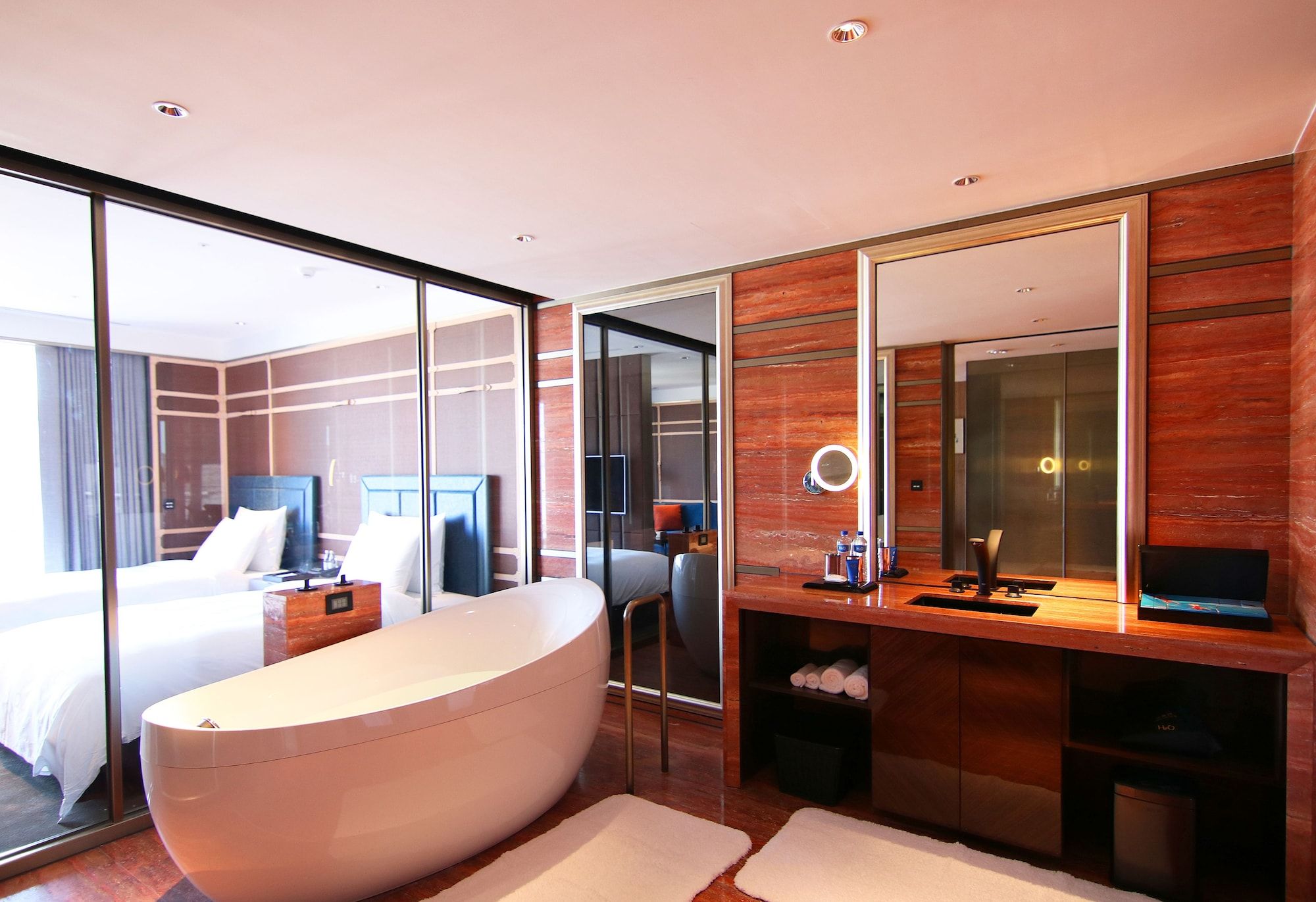 大廳 / Expedia Group image