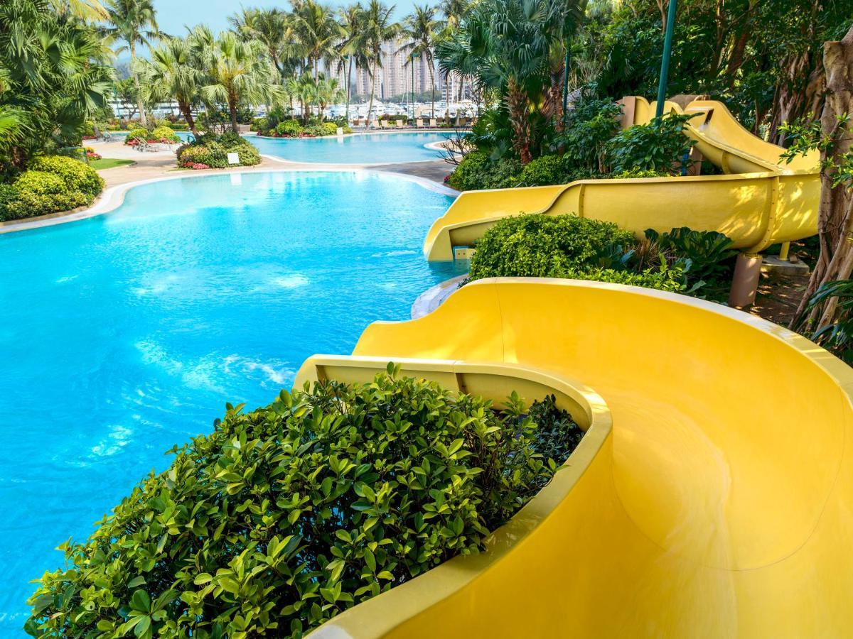 游泳池 / Booking.com image