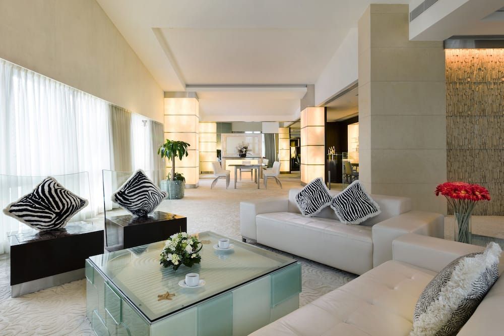 大廳 / Expedia Group image