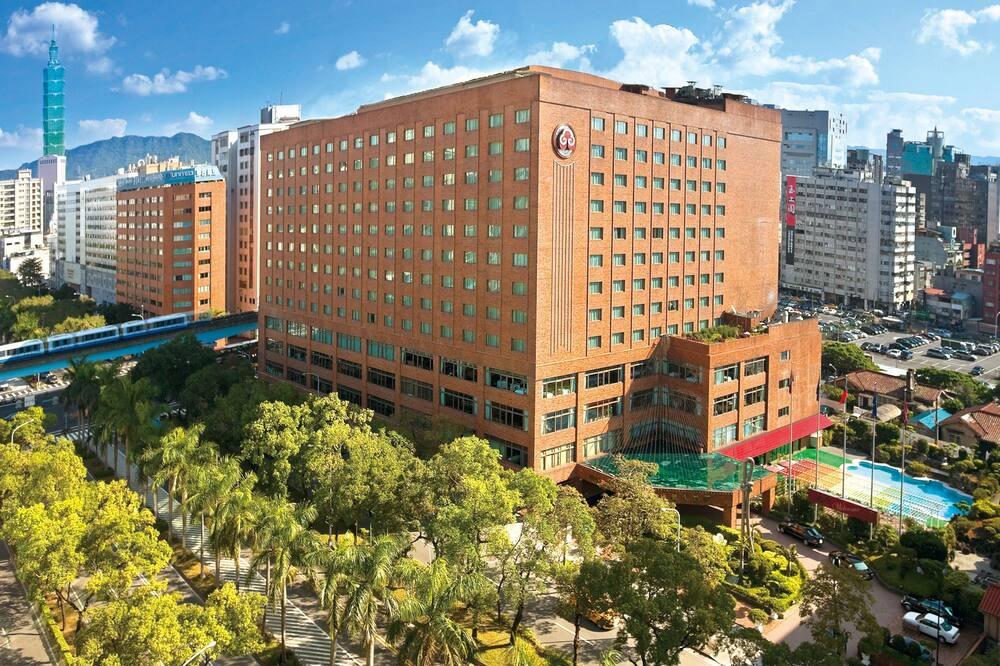 建築 / Expedia Group image