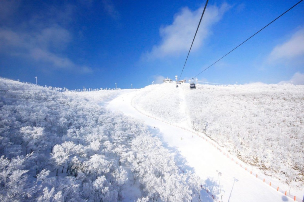 韓國-HIGH-ONE-滑雪場-滑雪纜車
