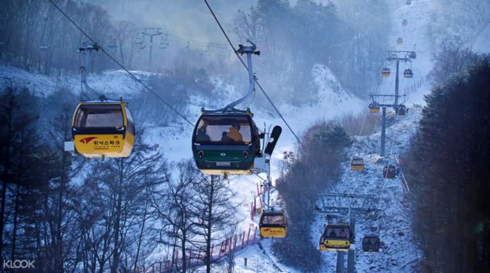 韓國-鳳凰平昌滑雪場-滑雪纜車