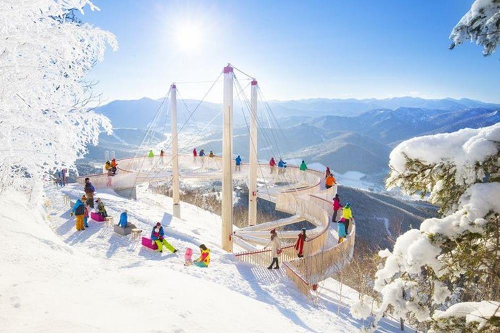 日本-滑雪-住宿-星野-TOMAMU-The-Tower-雪山散步道