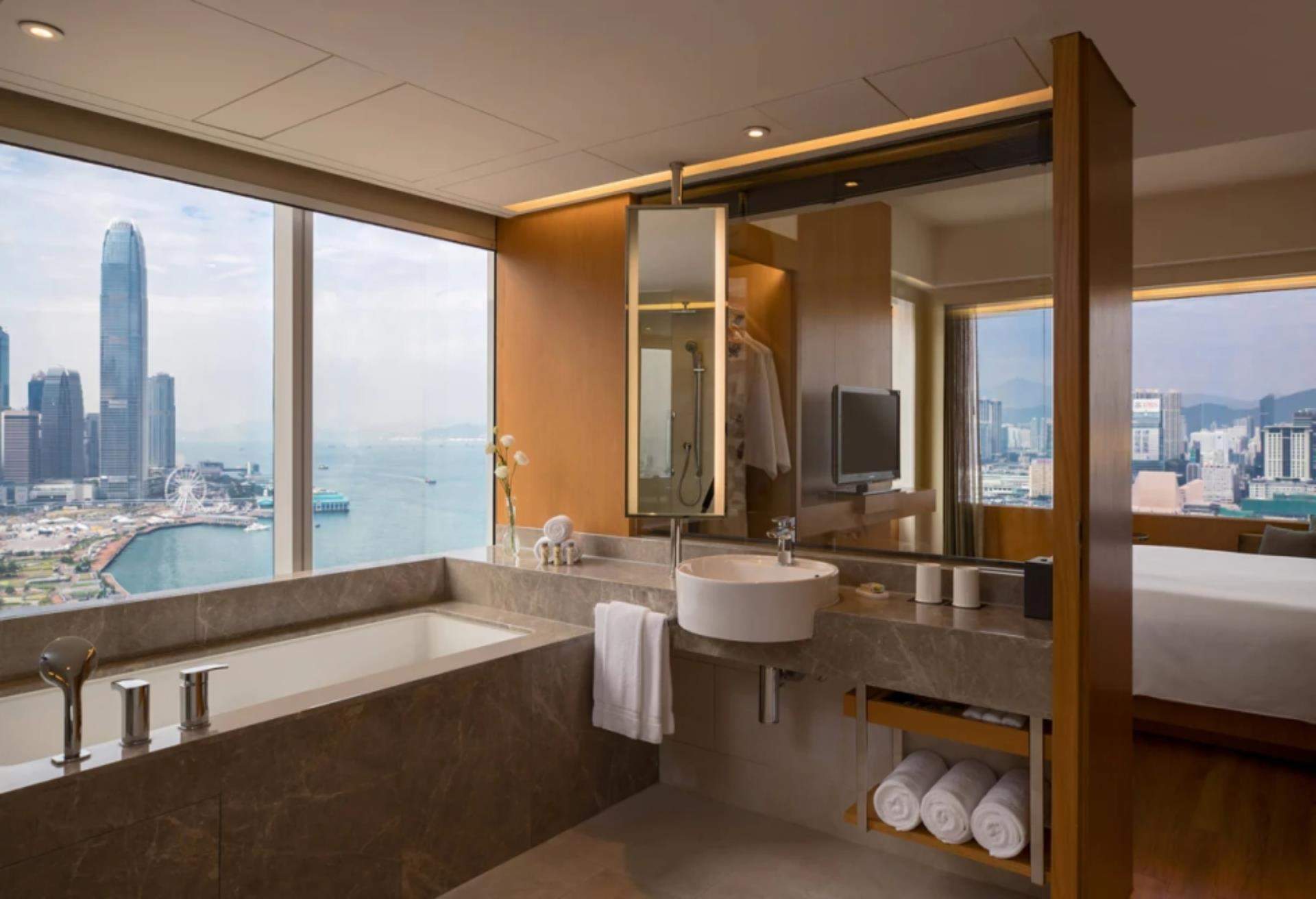 香港萬麗海景酒店,香港灣仔酒店推介,Renaissance Hong Kong Harbour View Hotel