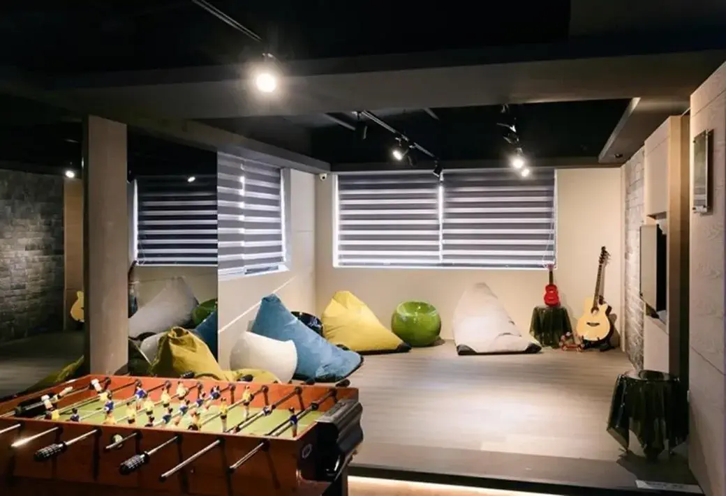 奇異果快捷旅店台中站前二館