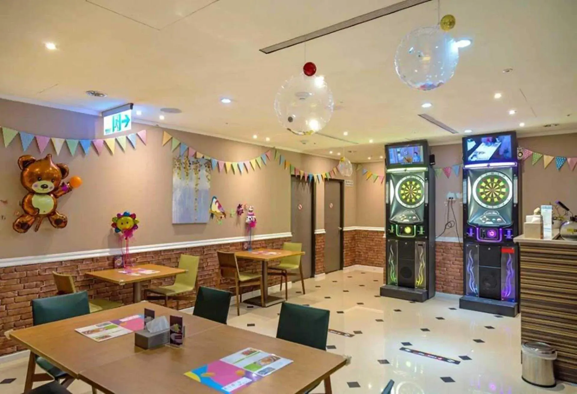 台中港酒店,台中親子飯店推薦,台中親子飯店,台中親子飯店渡假兒童旅館,台中親子主題住宿,台中親子住宿推薦