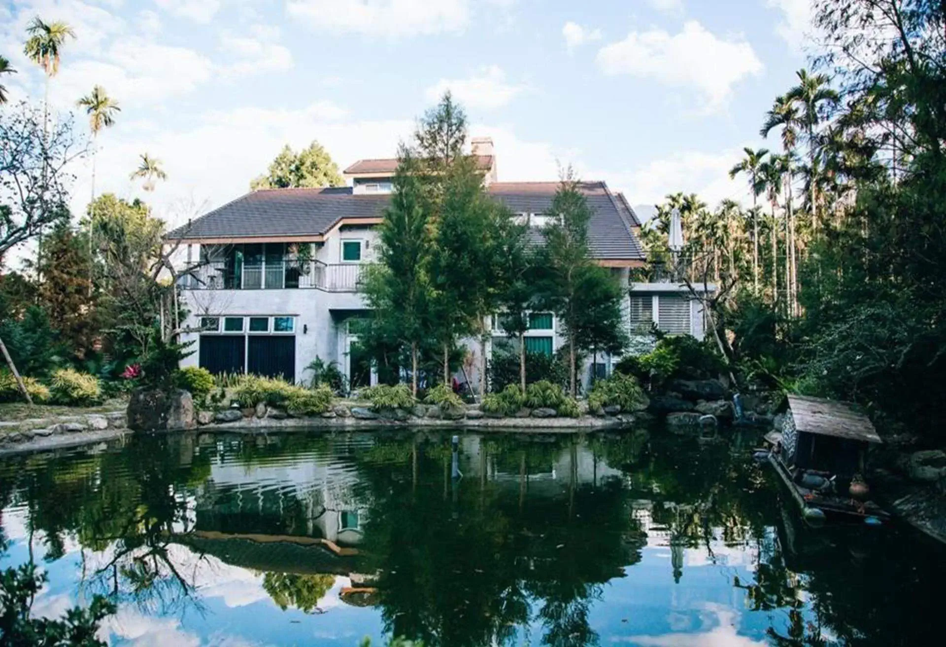 路殼民宿,南投住宿,南投住宿推薦,南投民宿,南投特色旅館,南投旅館推薦,Look Bed and Breakfast