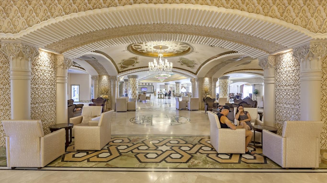 皇家阿罕布拉宮酒店 - 式 - 賽德