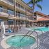 游泳池