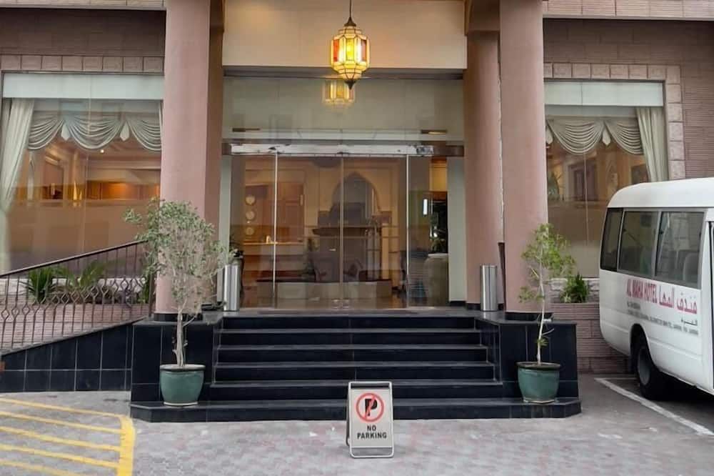 建築