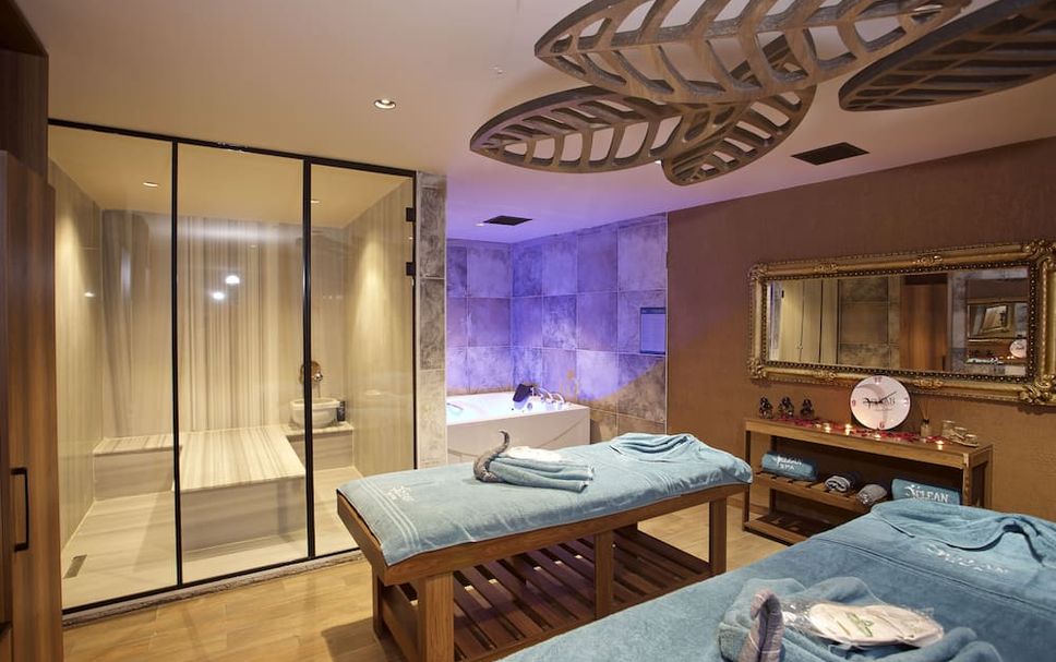 Spa 相片