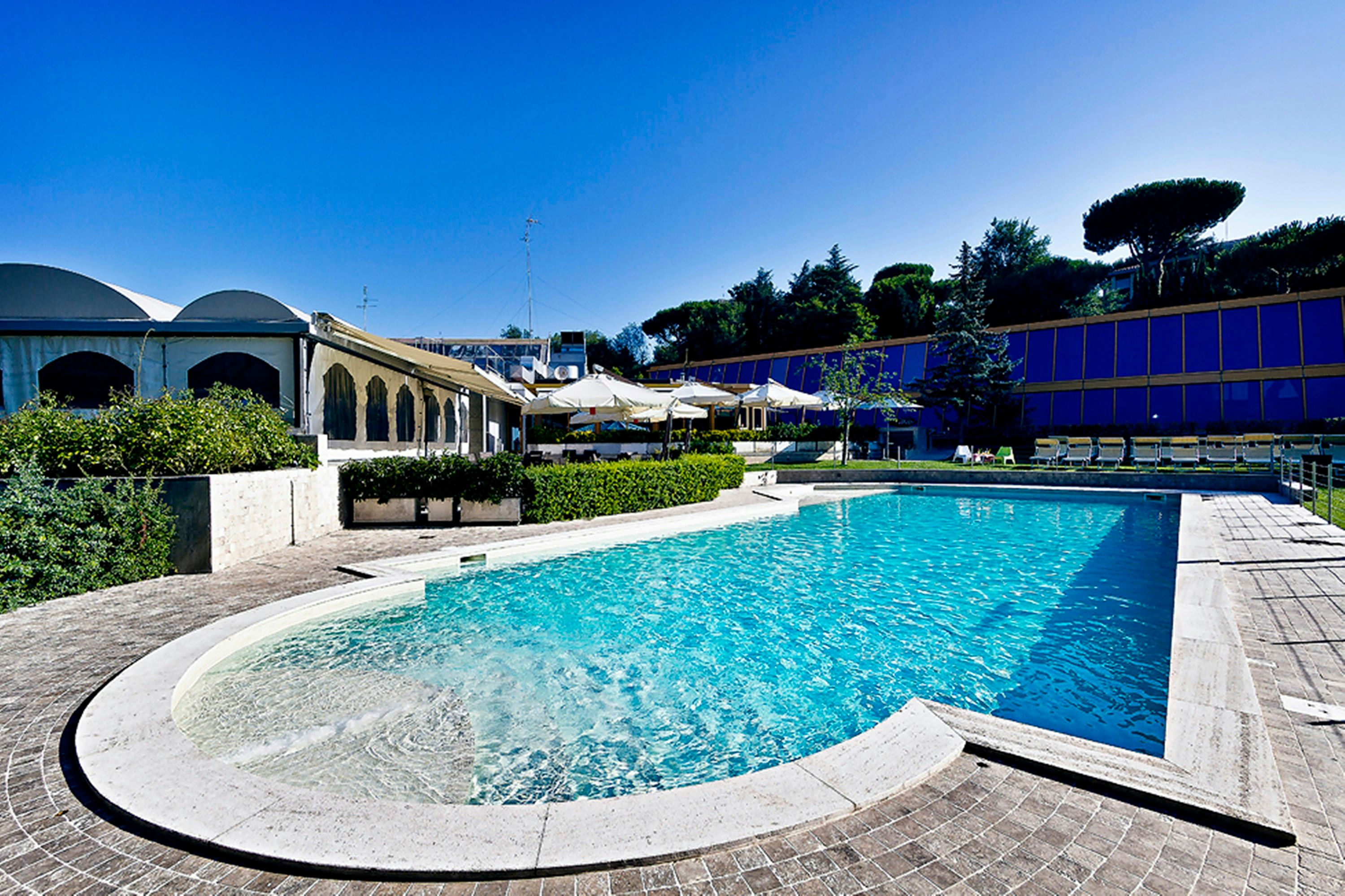 游泳池 相片