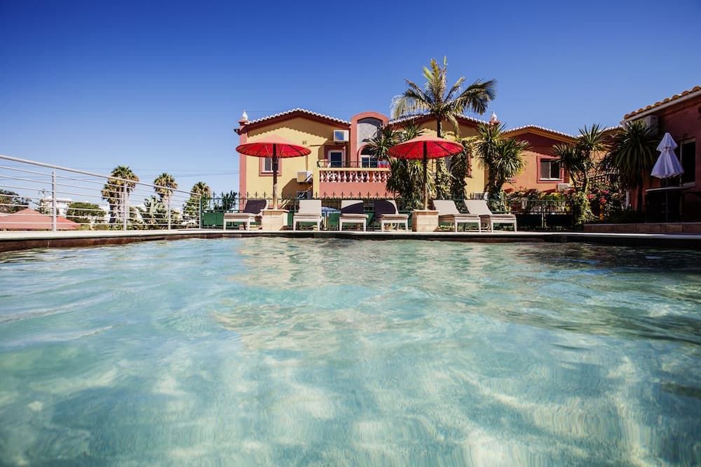 游泳池 相片