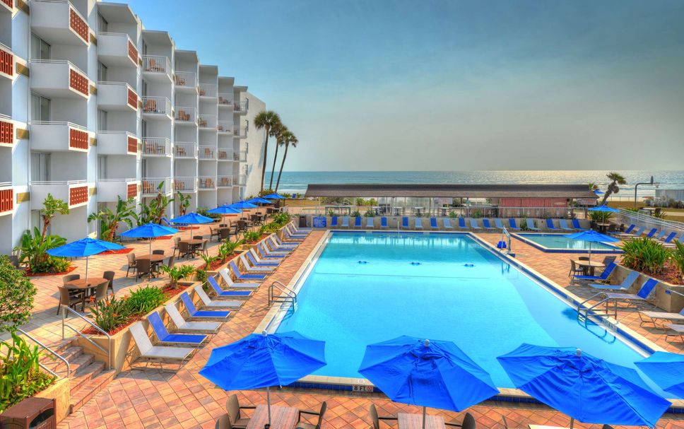 游泳池 相片