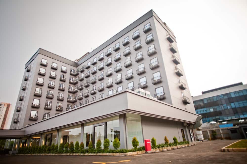 建築