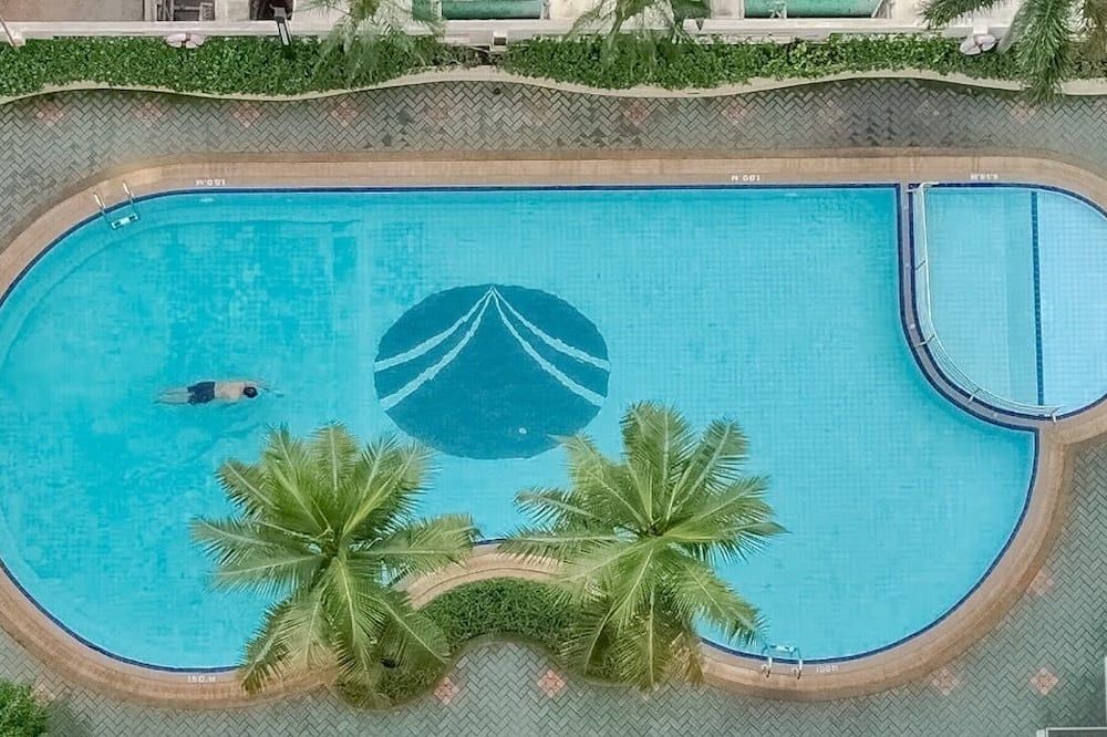 游泳池 相片