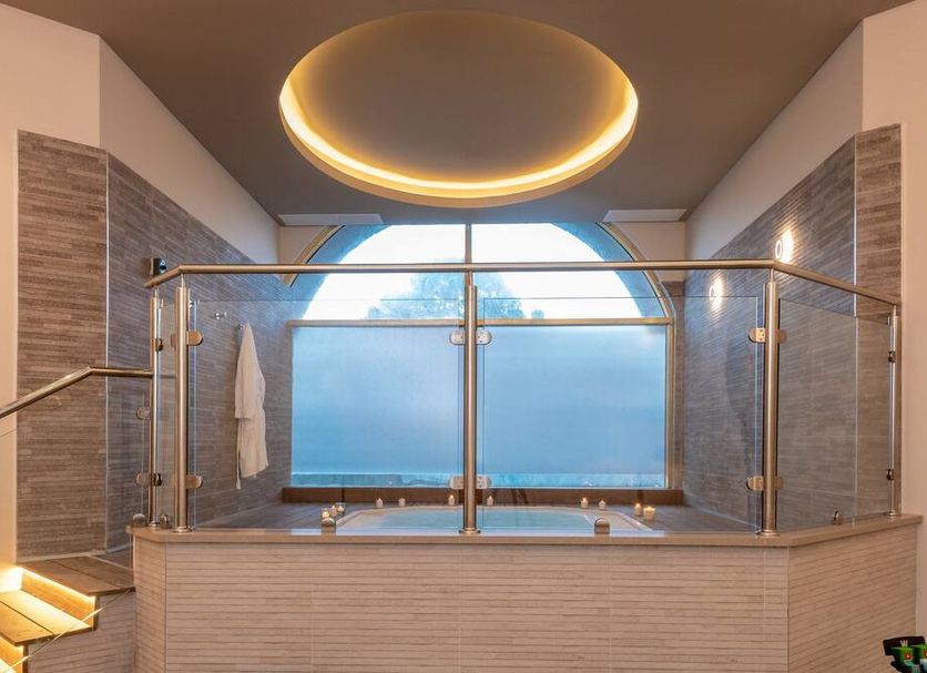 Spa 相片