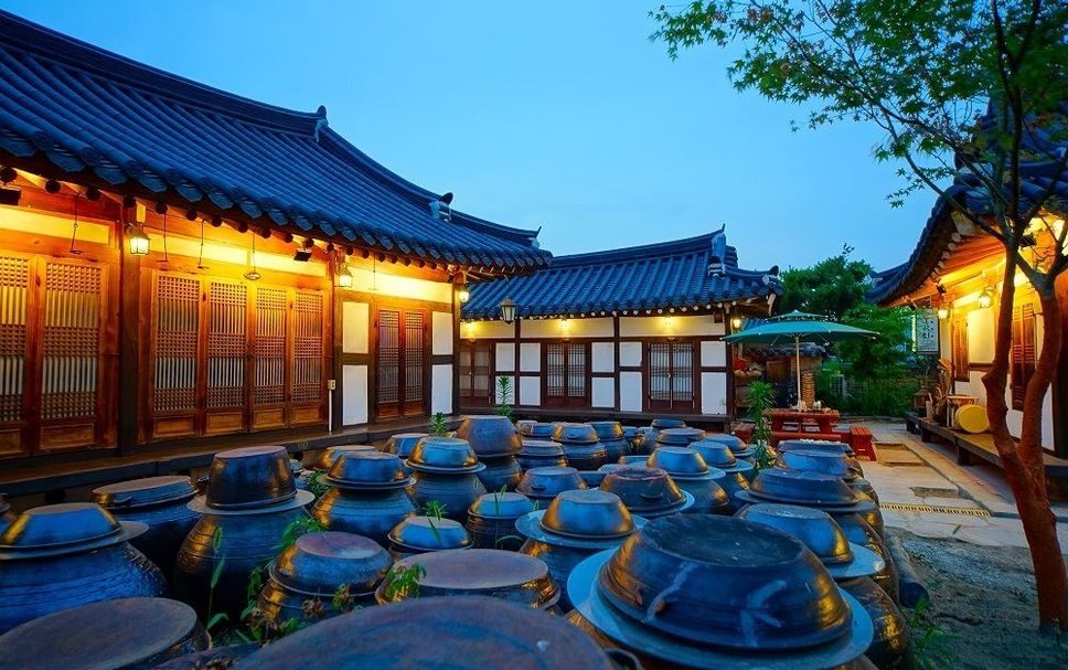天井 相片