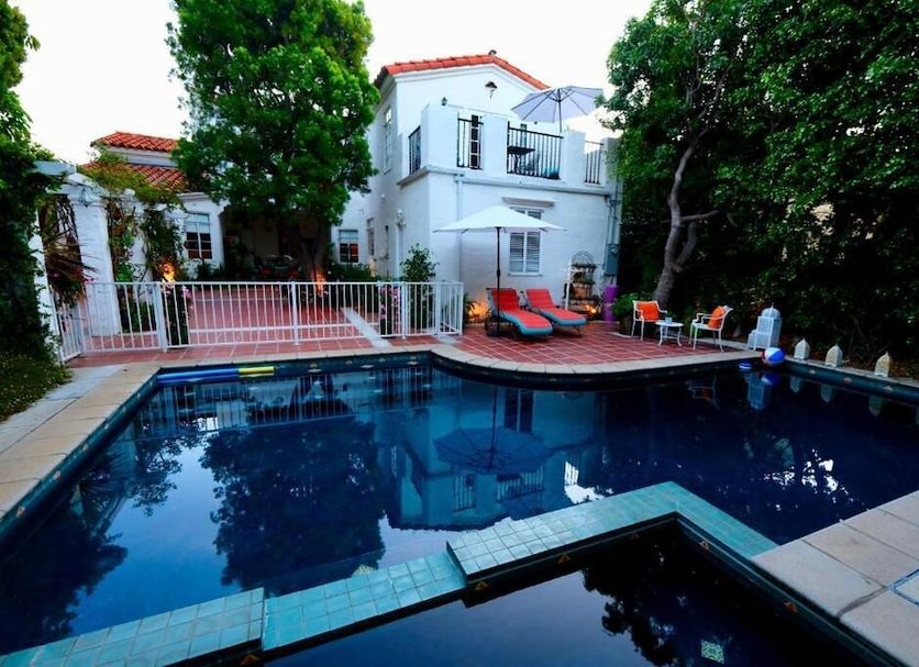 游泳池 相片