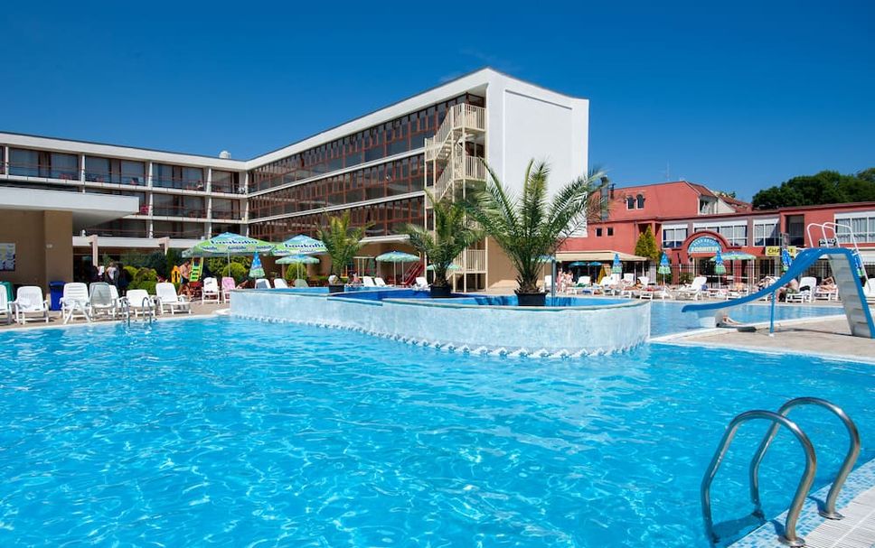 游泳池 相片