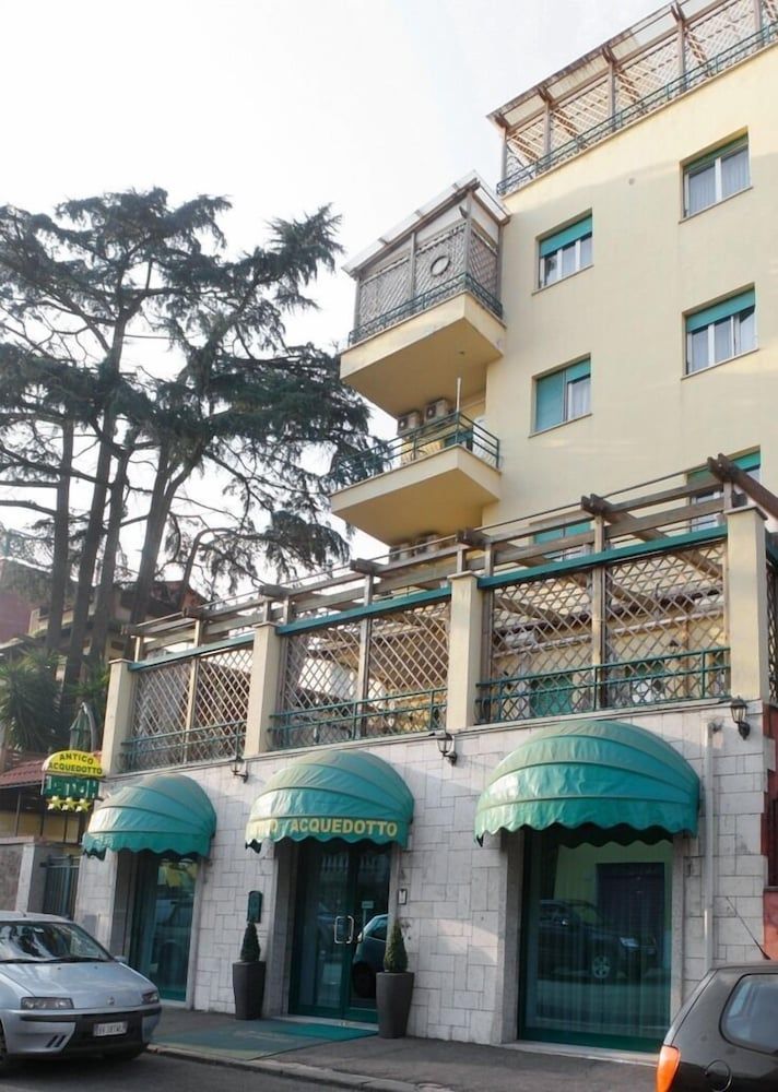 建築