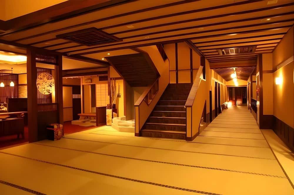 門廳