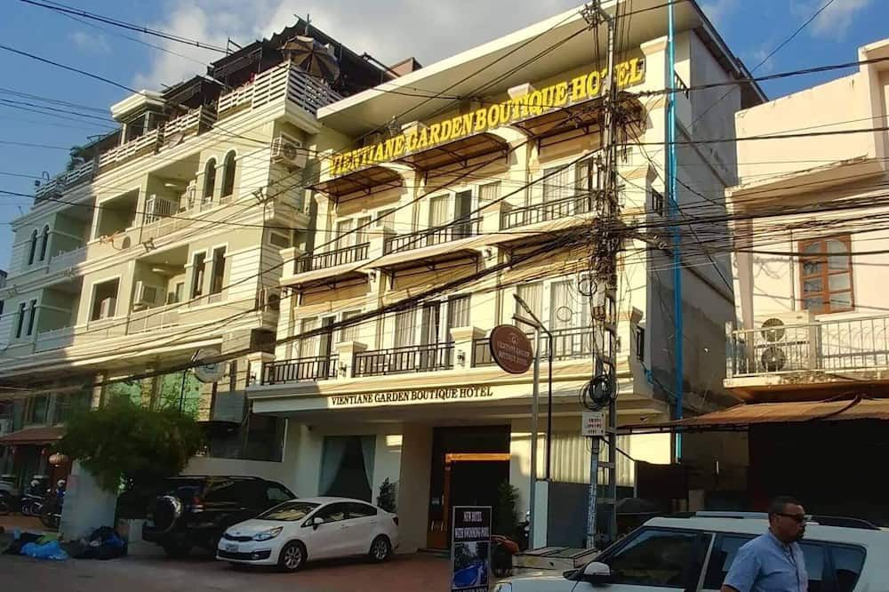 建築